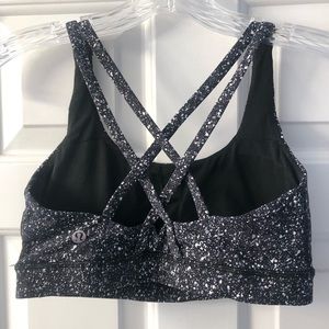 Size 4 LULULEMON ATHLETICA sports bra